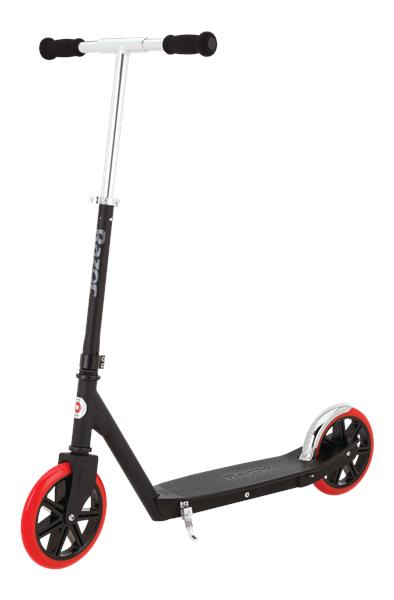 Razor Carbon Lux Scooter, Black