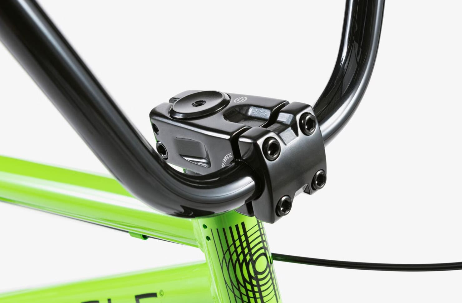 Wethepeople NOVA Complete Bike Laser Green 20"