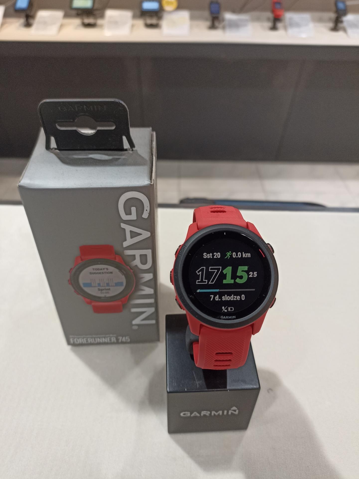 DEMO Garmin Forerunner 745, GPS, EU/PAC, Magma Red