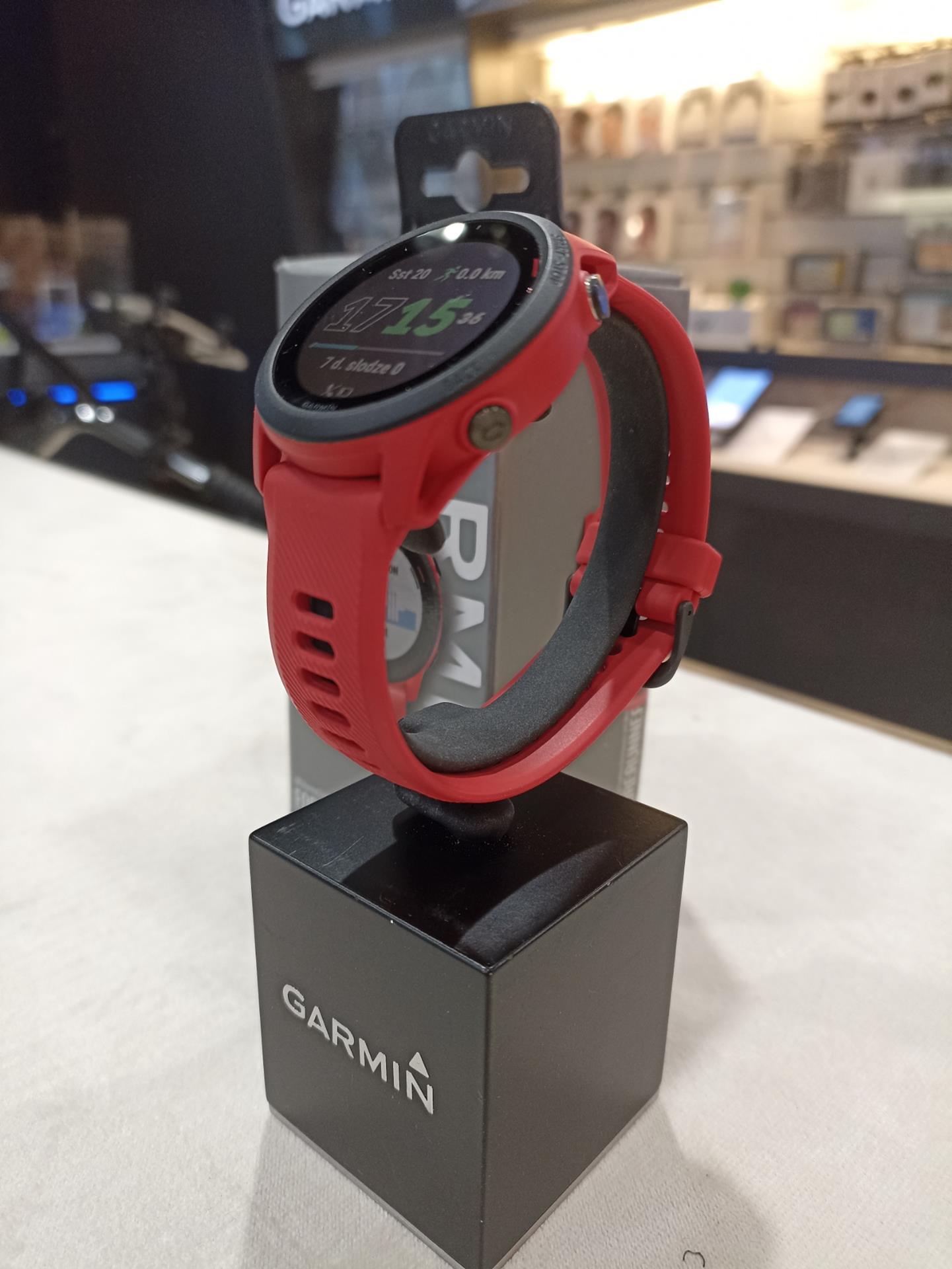 DEMO Garmin Forerunner 745, GPS, EU/PAC, Magma Red