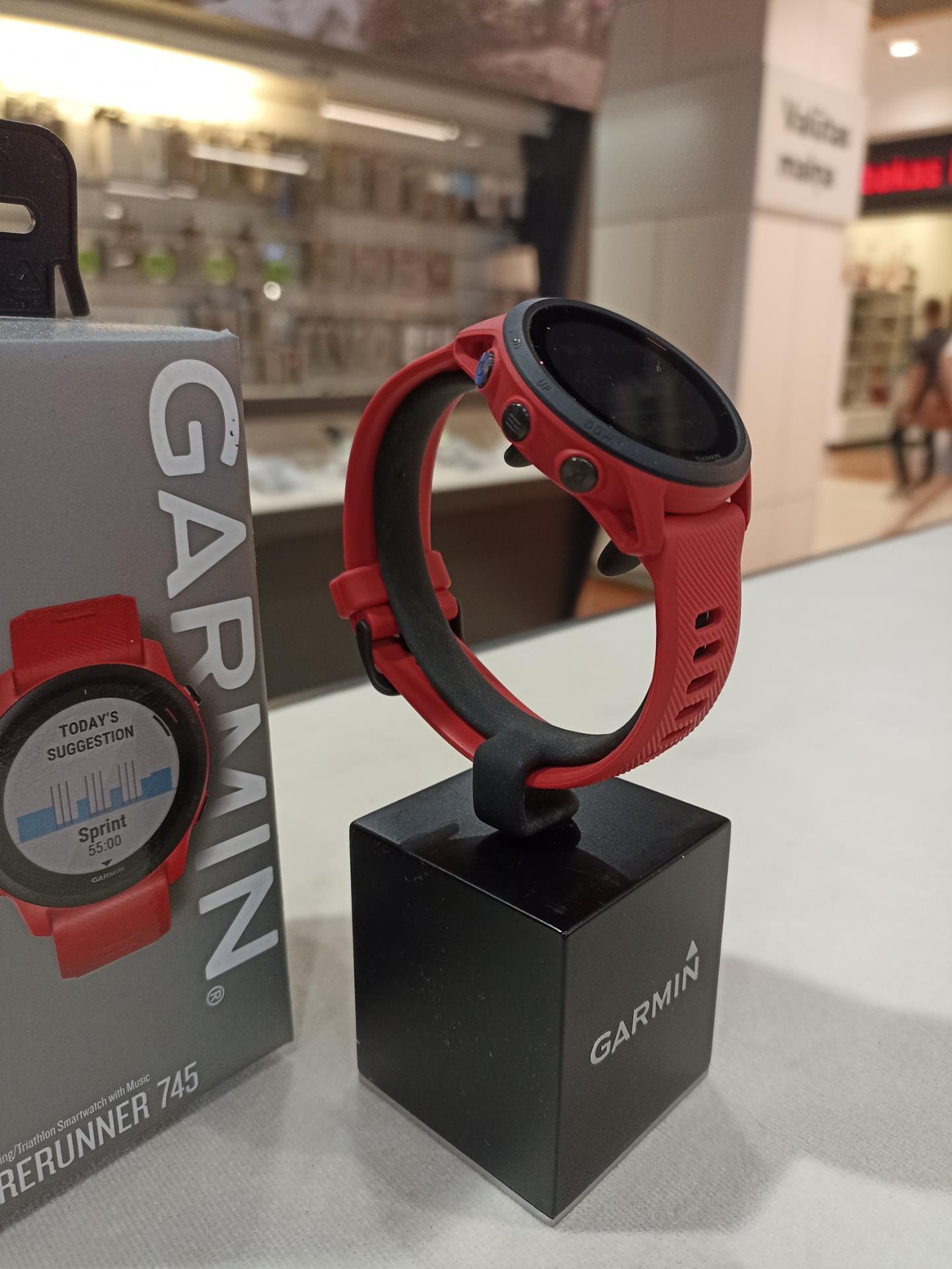 DEMO Garmin Forerunner 745, GPS, EU/PAC, Magma Red