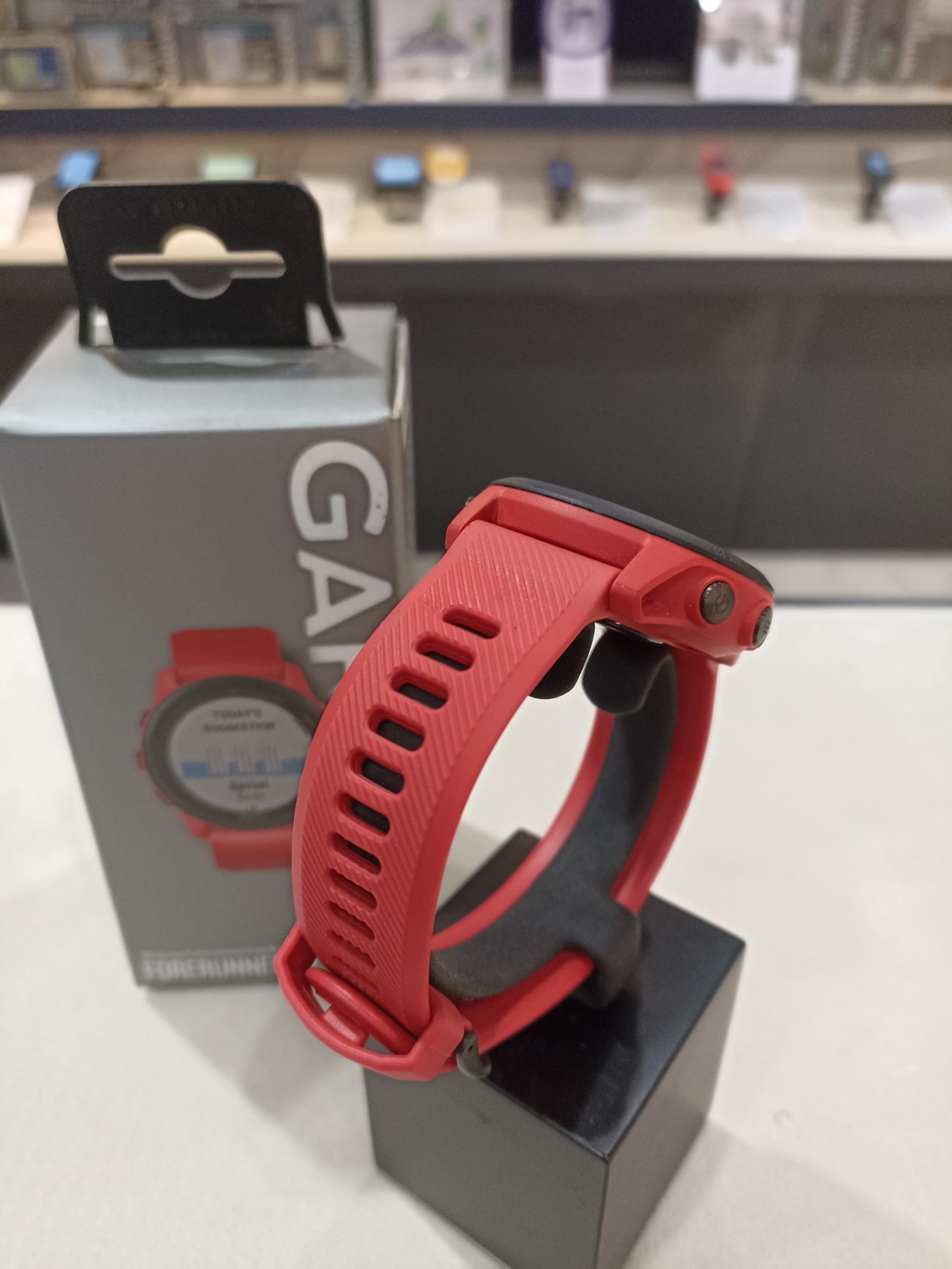 DEMO Garmin Forerunner 745, GPS, EU/PAC, Magma Red