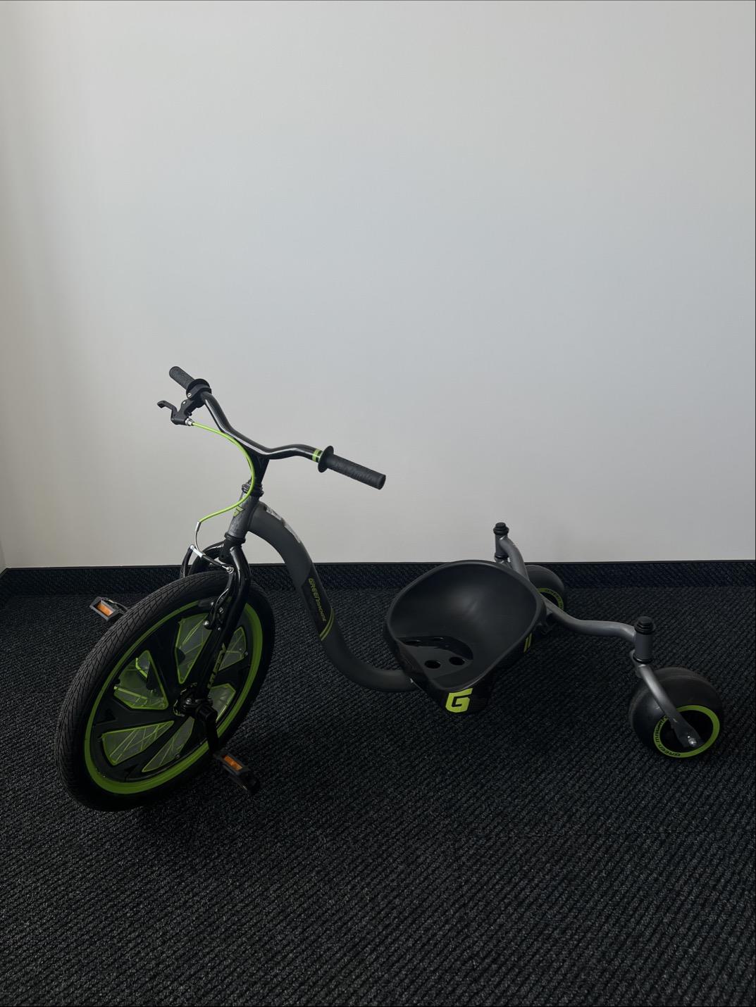 DEMO Huffy Green Machine Drift Trike