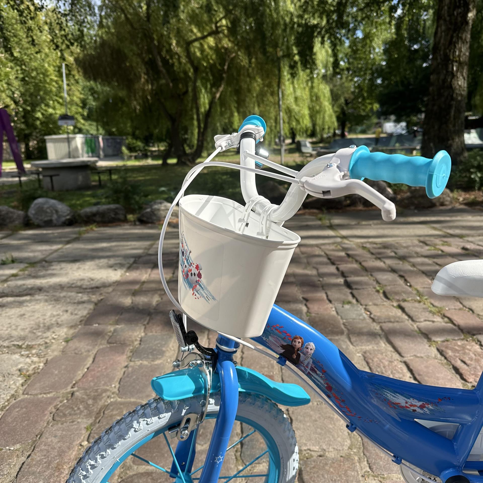 Huffy Frozen Bike, 16”, demo product 