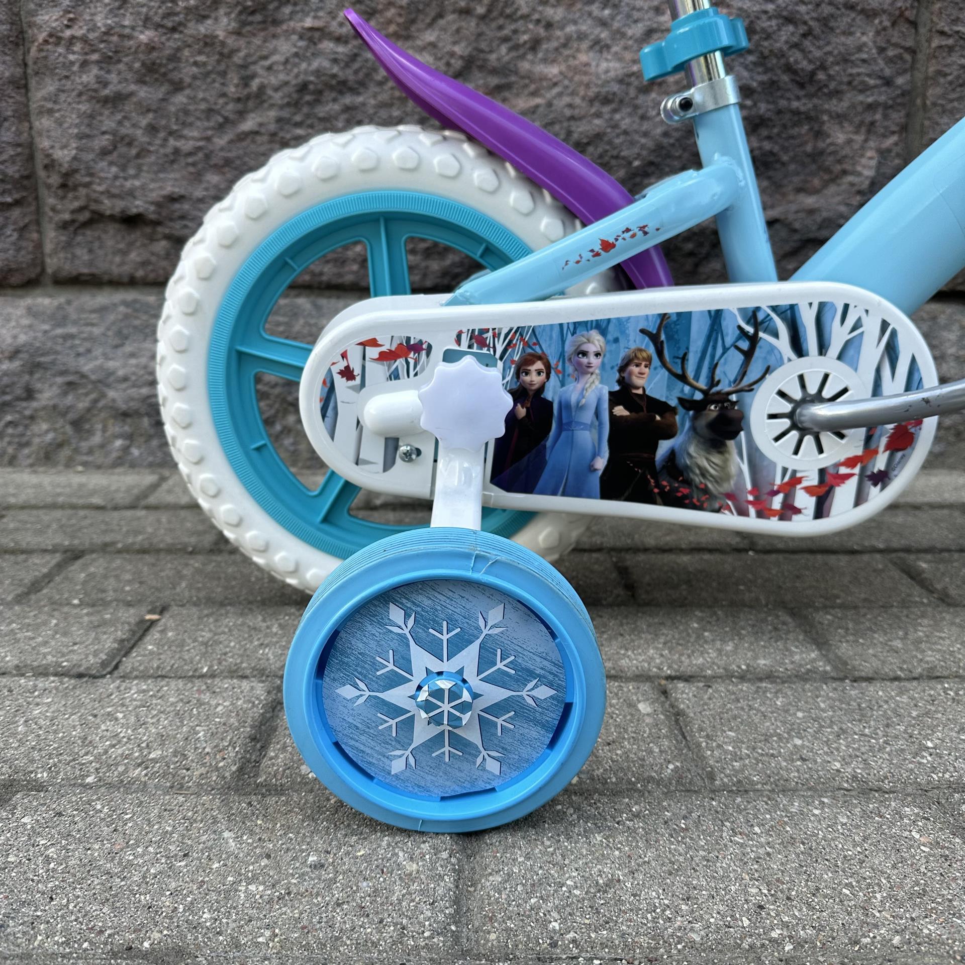 Huffy Frozen Bike, 16”, demo product 