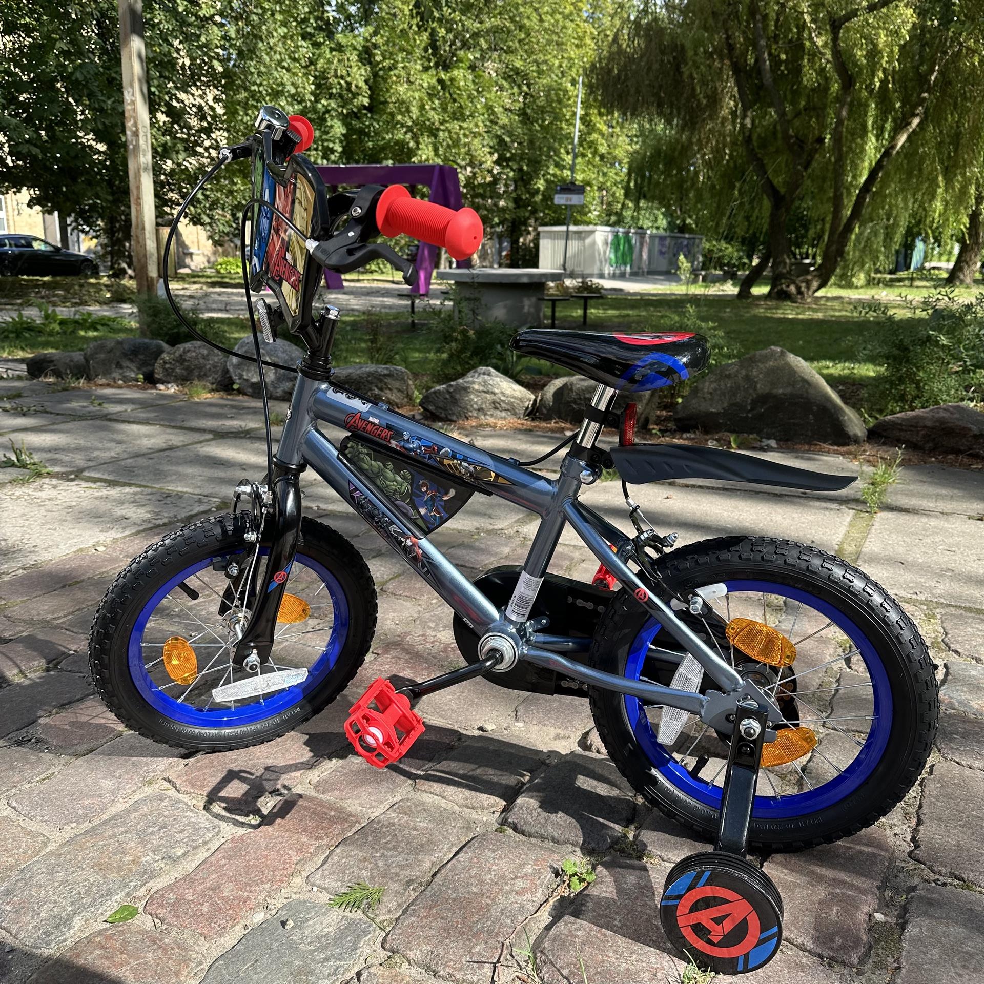 Велосипед Huffy Avengers, 14'', демонстрационный образец