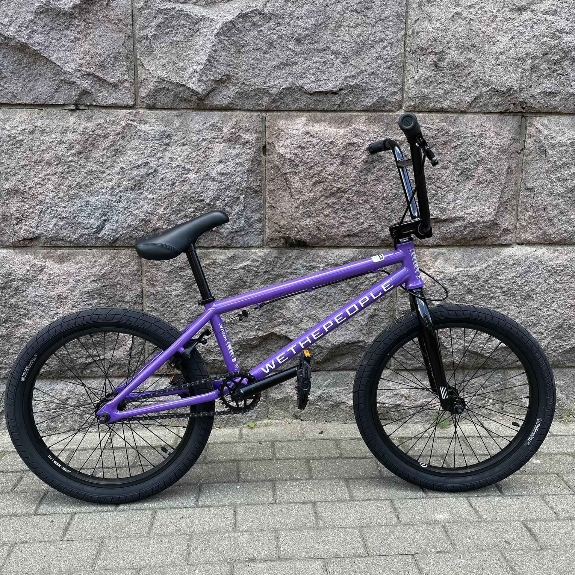 DEMO Wethepeople NOVA Complete Bike Ultra Violet 20"