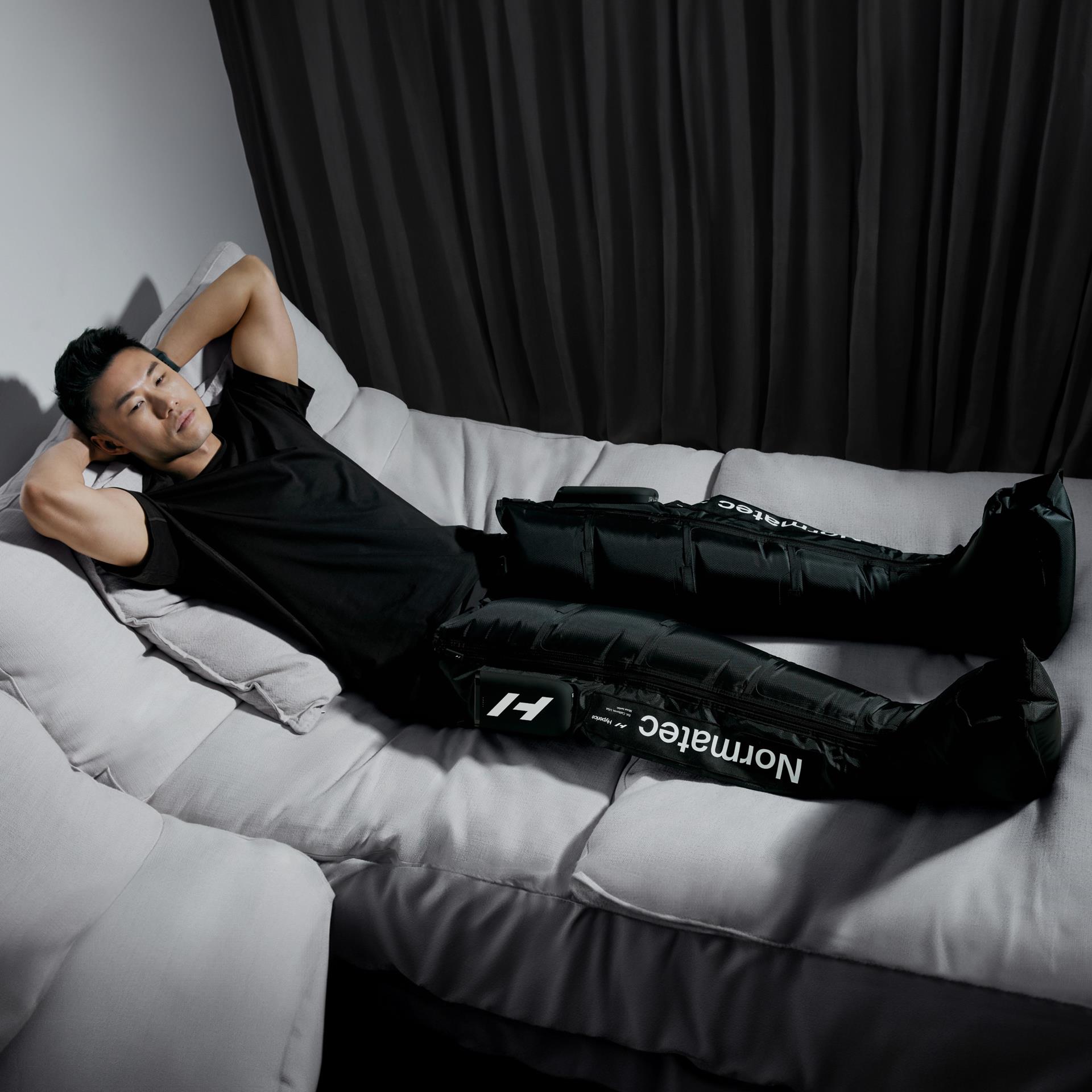 Hyperice Normatec Premier Package Вибрационная система массажа ног, короткая, пара, комплект