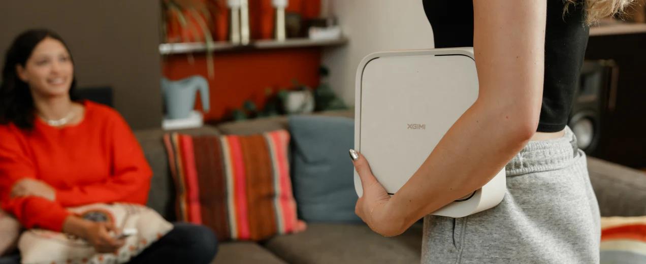 XGIMI Elfin Flip Portable Projector