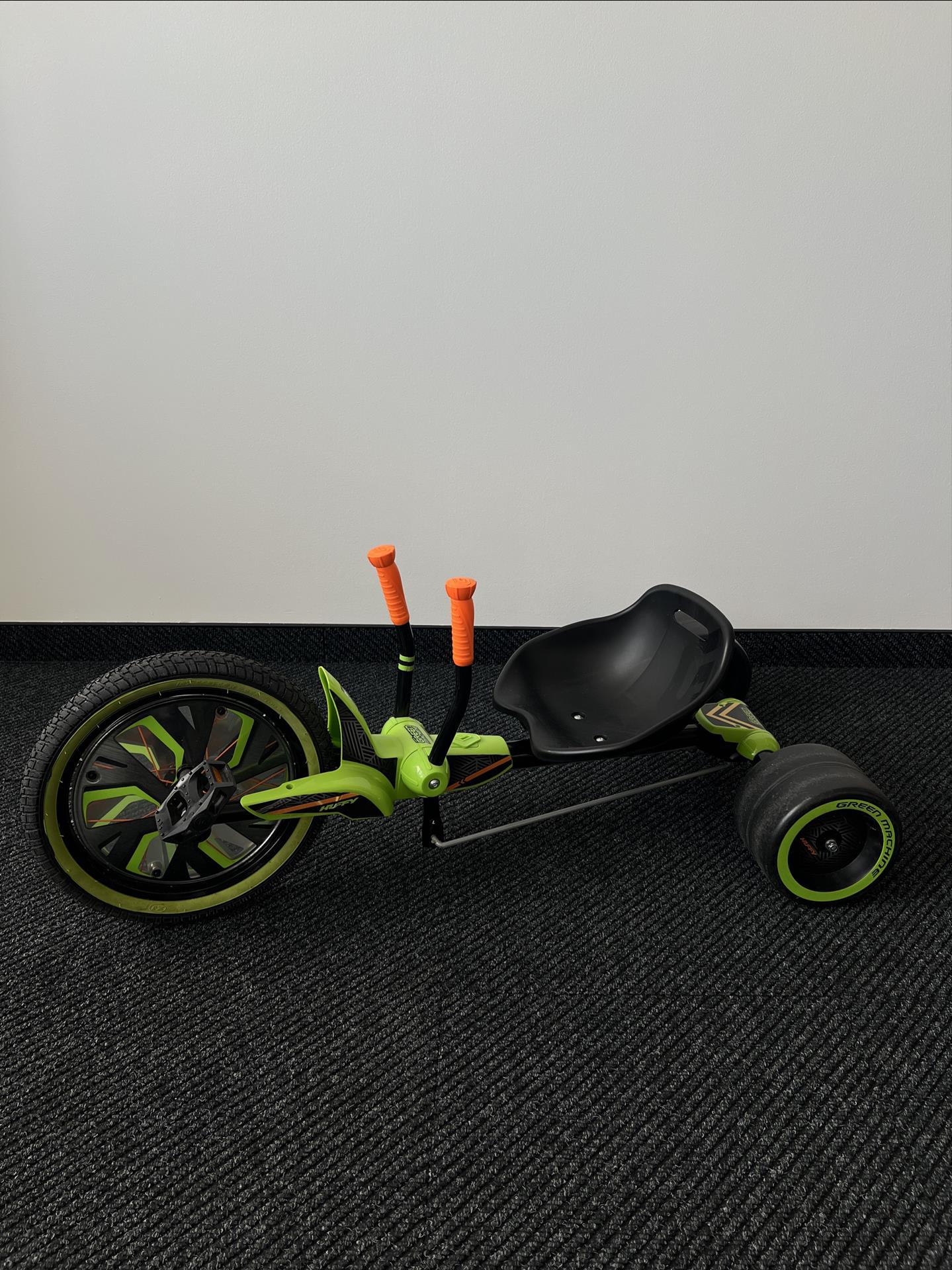 DEMO Huffy Green Machine 16” Green