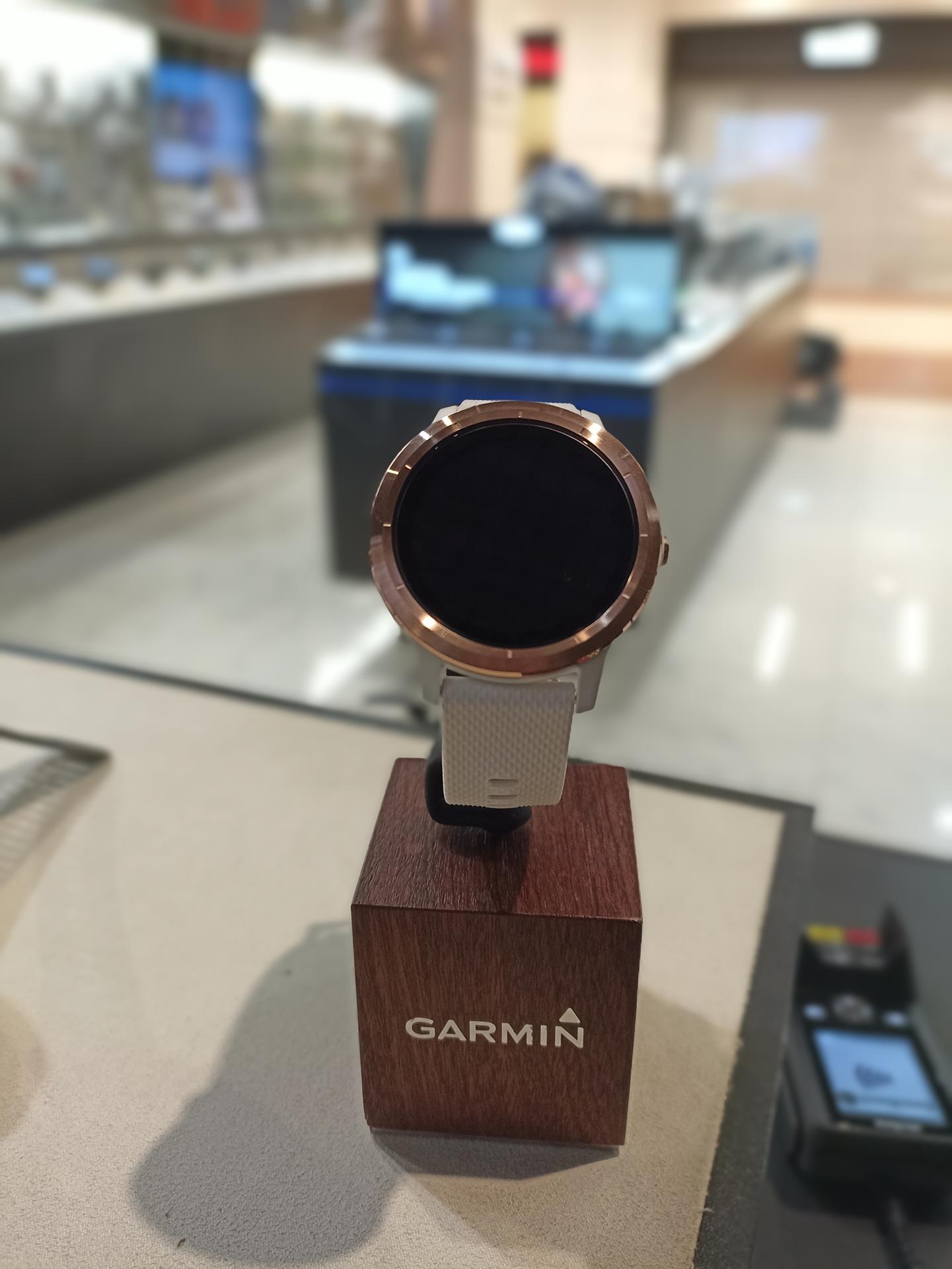 DEMO vivoactive 3,WW,White/Rose Gold