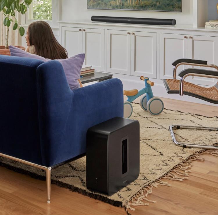 Sonos Sub 4 subwoofer, must