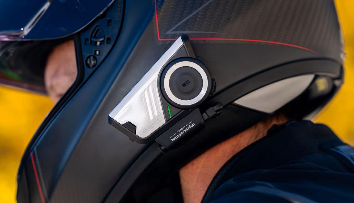 60S Motorcycle Communication System with SOUND BY Harman Kardon