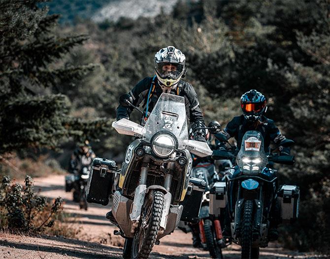 SENA 60S motociklo laisvų rankų įranga, „Harman Kardon“ garsas, Dviguba pakuotė