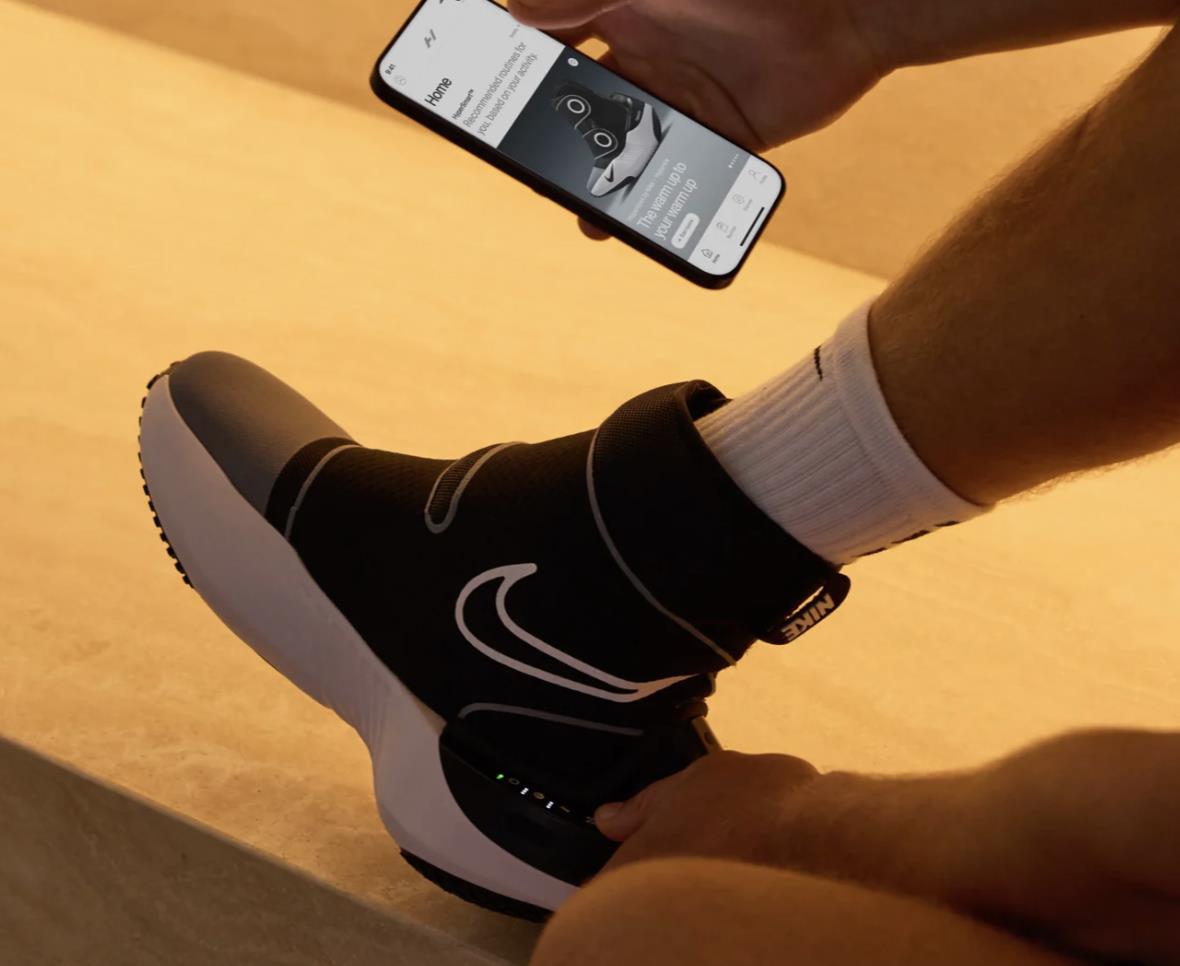 Nike x Hyperice Hyperboot Shoes, Black & White S
