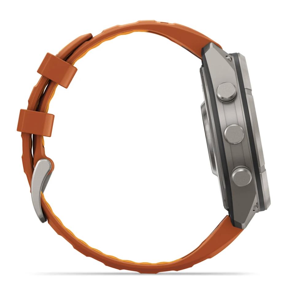 Garmin fenix 9 Pro viedpulkstenis, inReach, 47 mm, titāna korpuss ar silikona siksnu krāsā „Autumn Orange”/„Spark Orange”