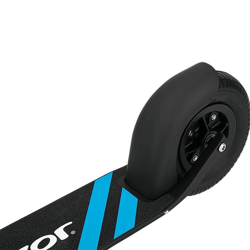 Razor A5 Air Skuuter, Must