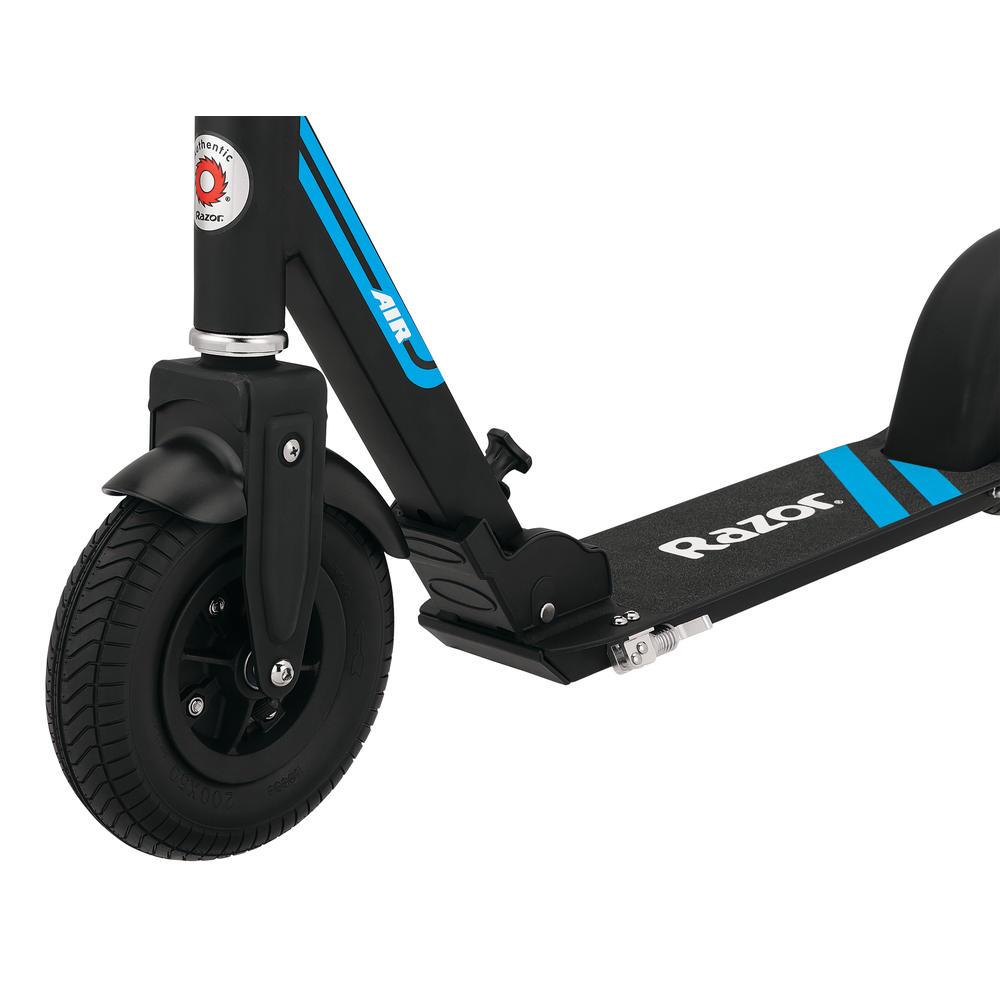 Razor A5 Air Skuuter, Must