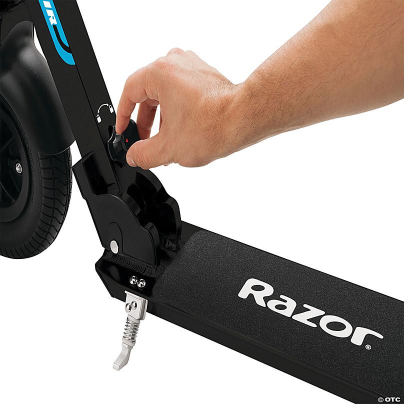 Razor A5 Air Skuuter, Must