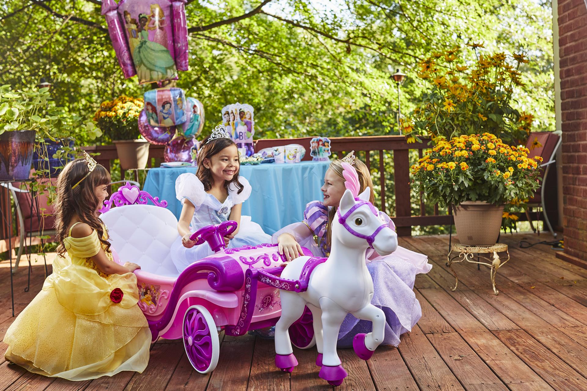 Huffy Princess Carriage 6v